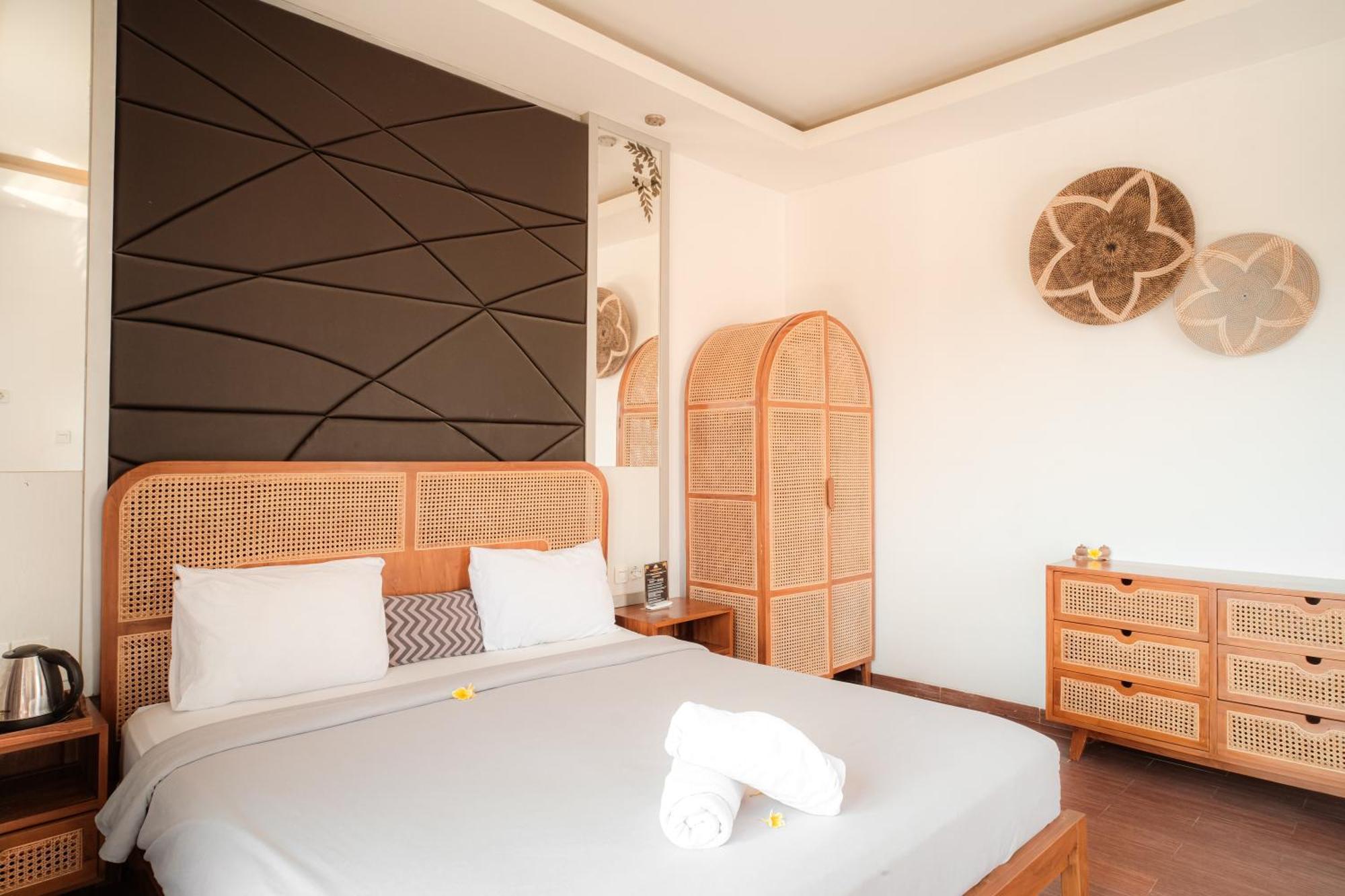 Canggu Spirit Guest House Экстерьер фото
